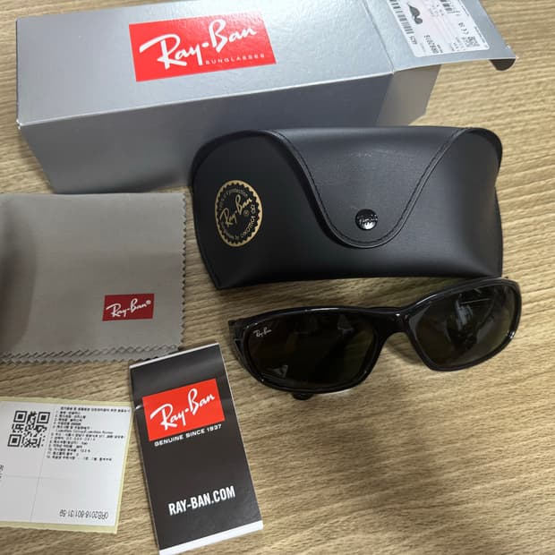 레이벤 대디오 선글라스 블랙 팝니다