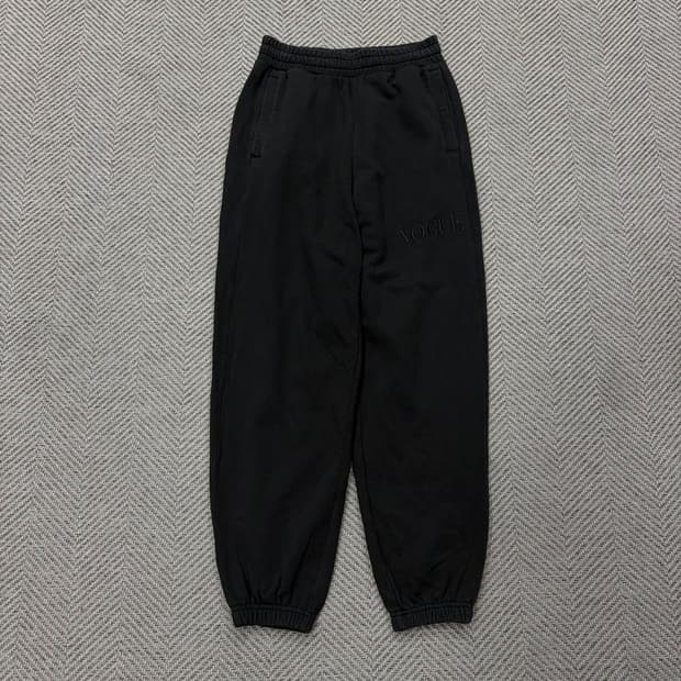 푸마x보그 베이직 로고 스웻팬츠 v2459