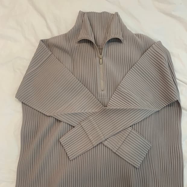 옴므플리세 먼슬리 반집업 2