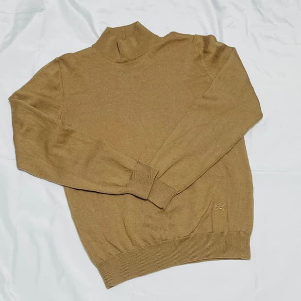 버버리 카멜 반목 니트 M