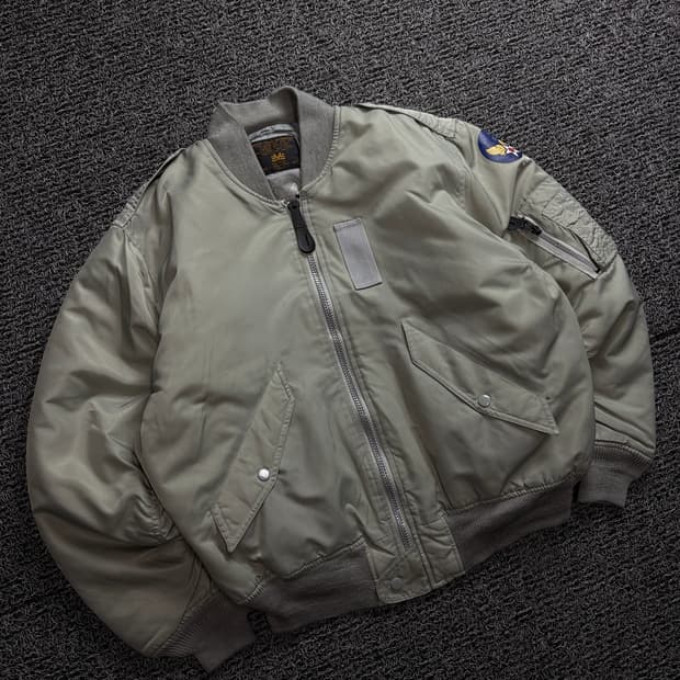 ME-S 인더스트리 미군 밀리터리 ma-1 항공 점퍼 1562