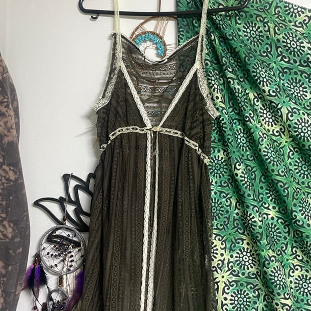 다크브라운 매쉬 레이어드 나시 