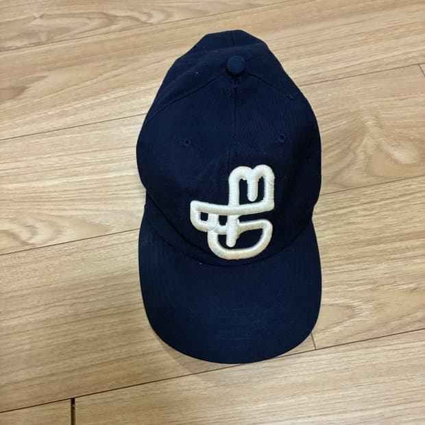 베이프 울 볼캡