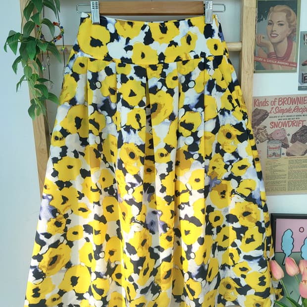 플라워 옐로우 스커트 