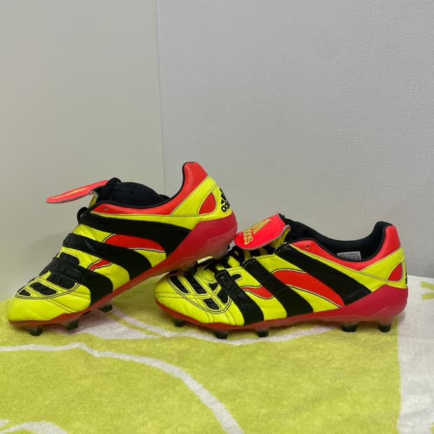 아디다스 프레데터 ACCELERATOR FG 265mm BB7412