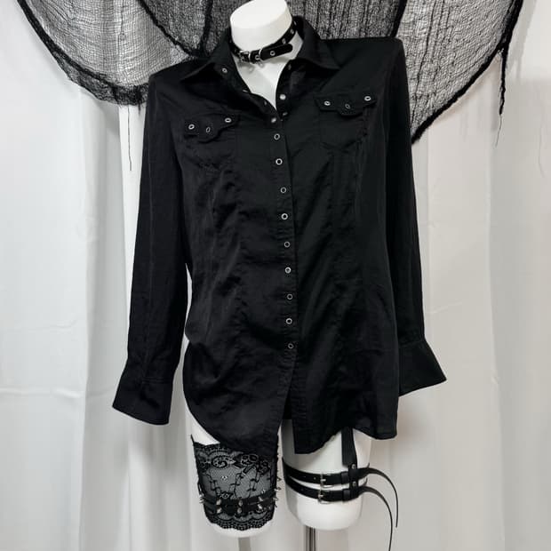 detail shirts