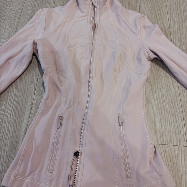 룰루레몬 베이비 핑크 디파인 자켓 xs
