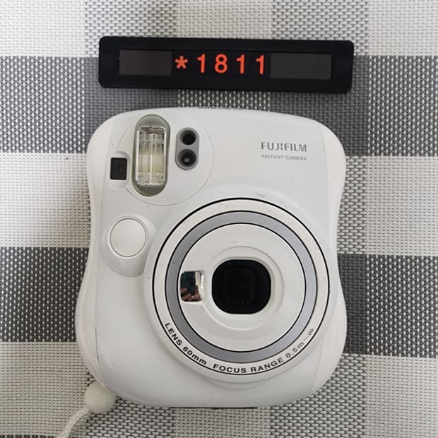 후지 인스탁스 미니 25 화이트 폴라로이드 카메라