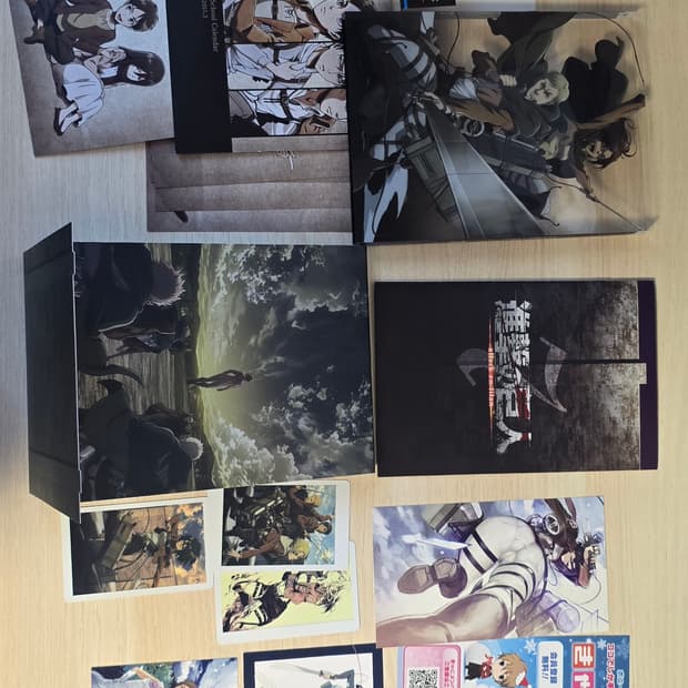 한정판 진격의거인 블루레이박스 조사병단 켈린더 설정 북클릿 일러스트컷