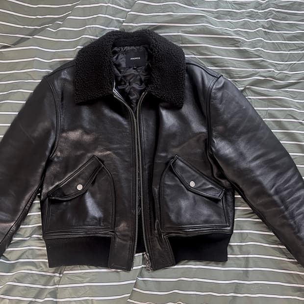 앤드로스 Shearing Cowhide Jacket (Black)
