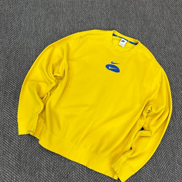 나이키 스우시 백로고 맨투맨