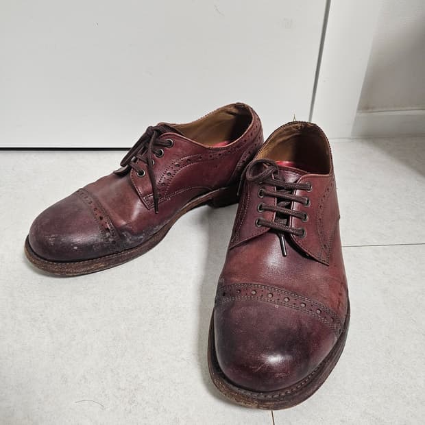 그렌슨 GRENSON 윙팁
