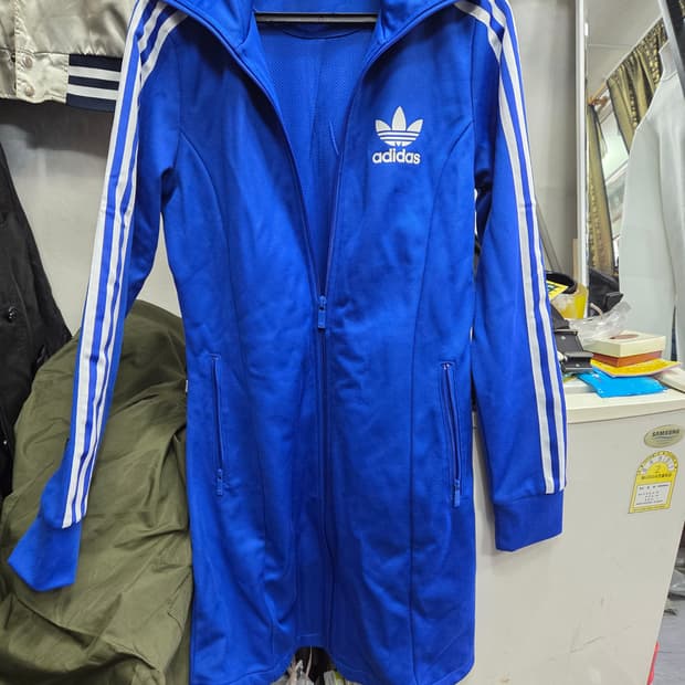 아다다스   삼선  원피스져지  