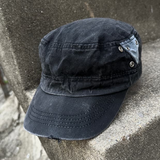Black washing denim point grunge cap