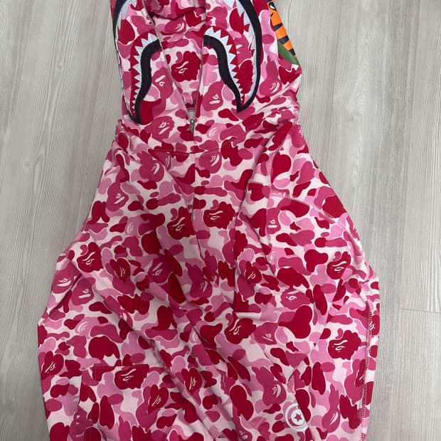 베이프 샤크 후드집업 s