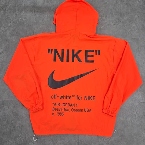 NIKE 바람막이 