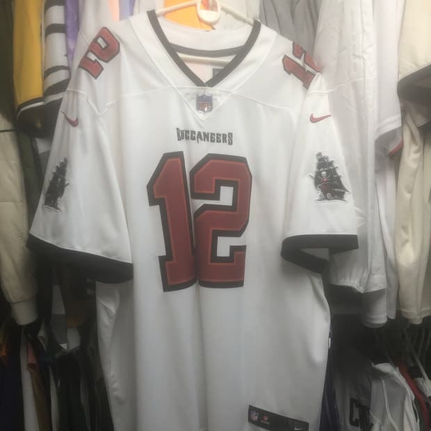 새거급 나이키 NFL탬파베이버캐니언톰브래디베이퍼리미티드홈유니폼져지 3XL