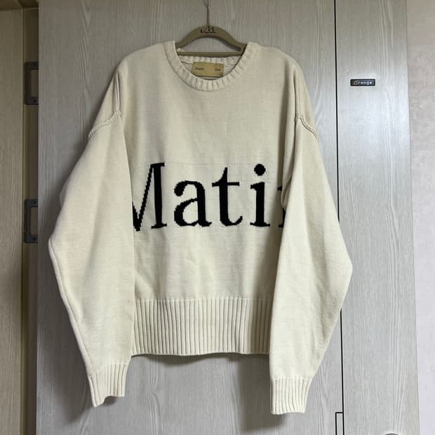 마뗑킴 빅로고 니트