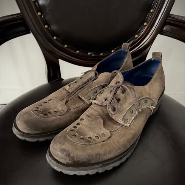 Visaruno stud detail shoes