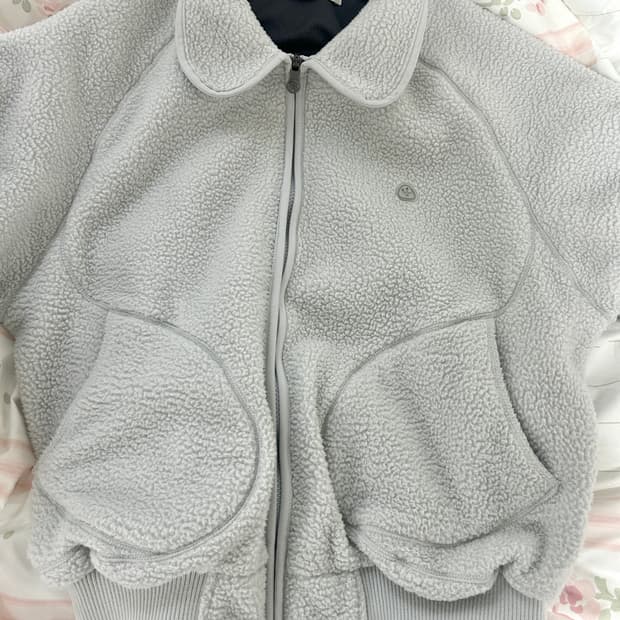 ROUND COLLAR FLEECE JACKET LIGHT GREY