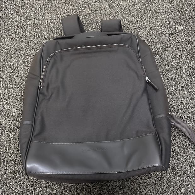 만다리나덕 백팩 브라운