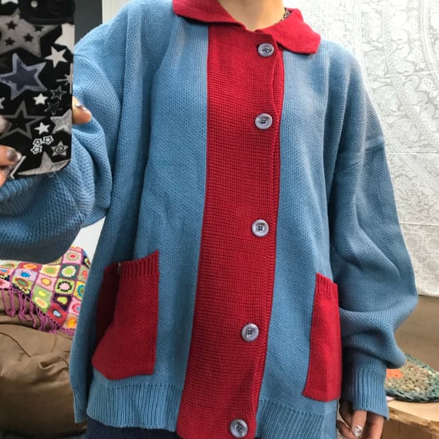 WAI KEI 투톤 배색 니트 가디건 