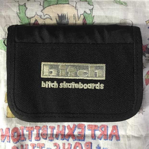 90s Bitch keychain wallet [USA]