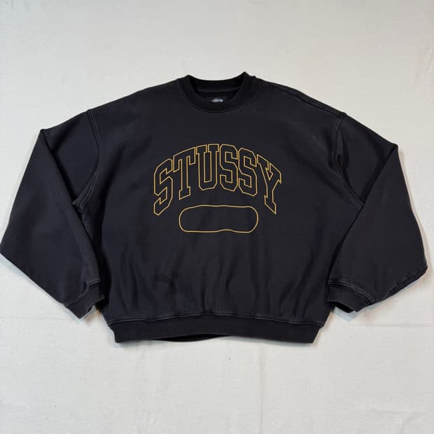 M) 스투시 바시티 오버사이즈 크루넥 블랙