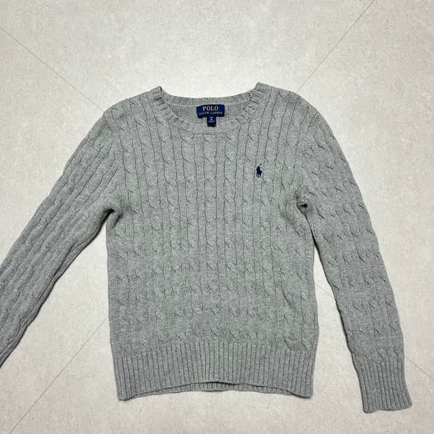 폴로 니트