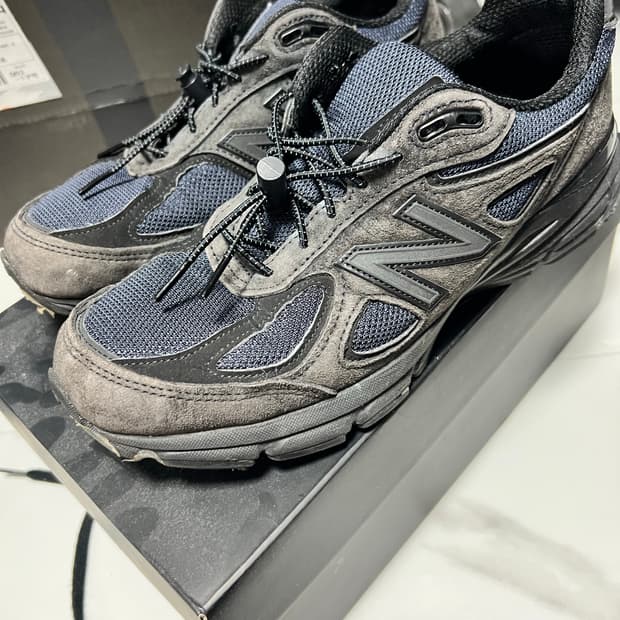 뉴발란스 자운드 990 v4 네이비 265