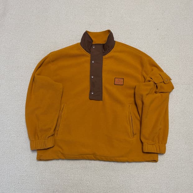 럭키마르쉐 플리스 풀오버