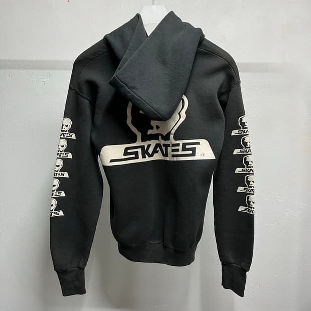 old skull skates hoodie