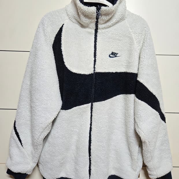 나이키 빅스우시 양면 후리스 점퍼(화이트+네이비)