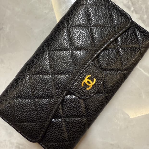 샤넬 정품 캐비어 장지갑