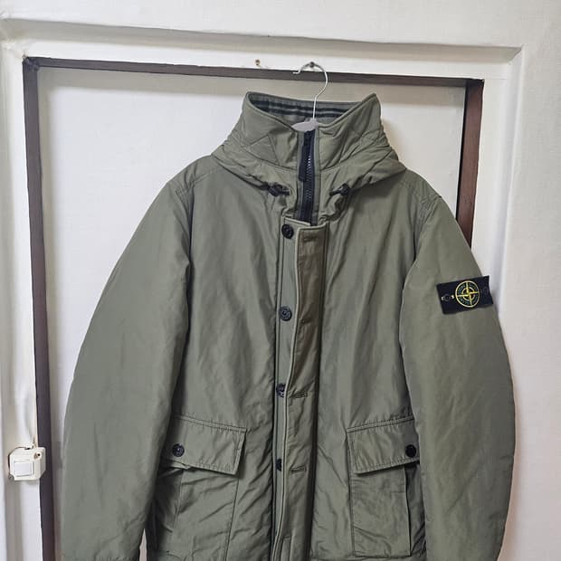 스톤아일랜드 패딩 야상 자켓M (100)