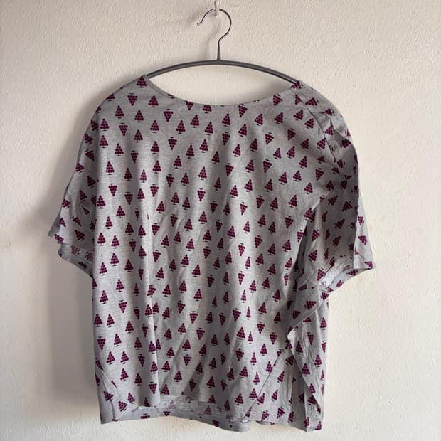 Grape Pattern T-shirt