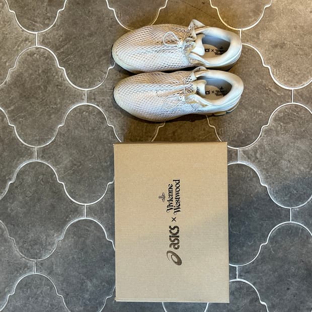 아식스x비비안웨스트우드 콜라보 젤 카야노