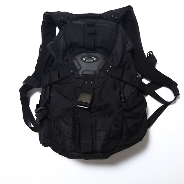 오클리 OAKLEY 아이콘 3.0 테크니컬 백팩