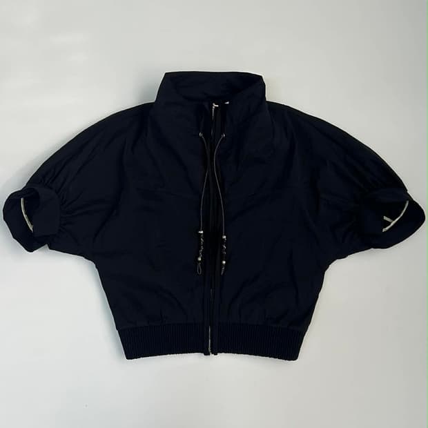 미샤 22년 신형 돌먼 반팔 크롭 블루종 집업 자켓