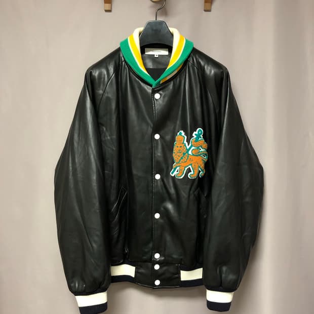 사스콰치패브릭스 스타디움 자켓