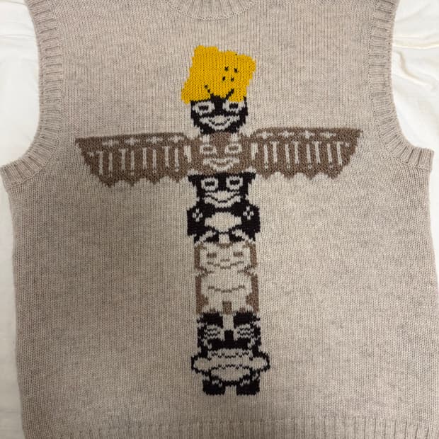 캐피탈 니트 조끼