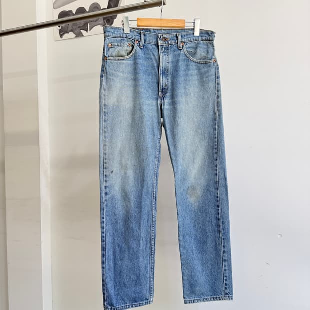 90's LEVIS 505 (Made in USA)