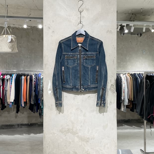 리바이스 진청 집핏 유틸리티 크롭 데님 자켓