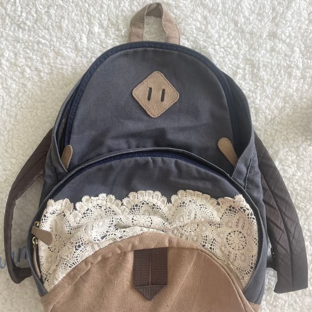 모리걸 빈티지 네이비 레이스 백팩 💙🎀🤍
