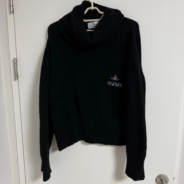 비비안웨스트우드 맨 80s 하이넥 니트