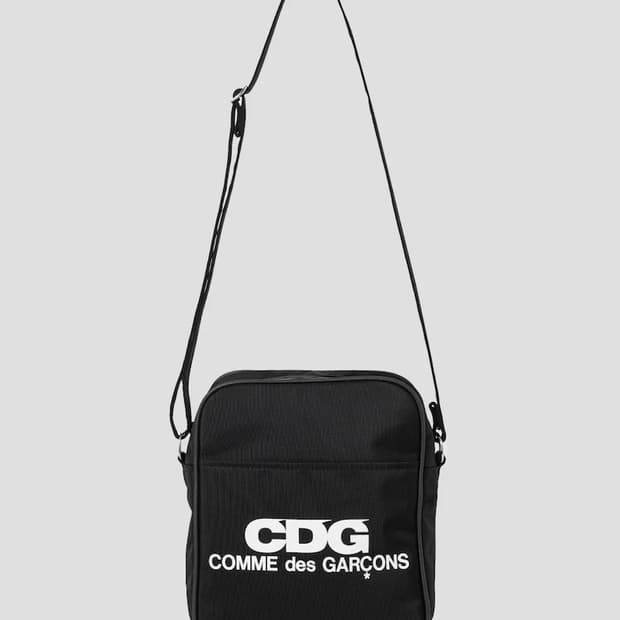 CDG 숄더백 블랙 스몰