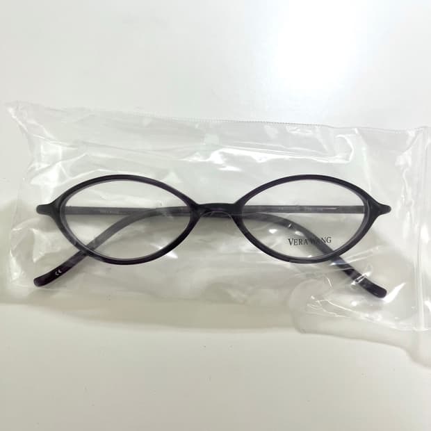 베라 왕 V18 안경