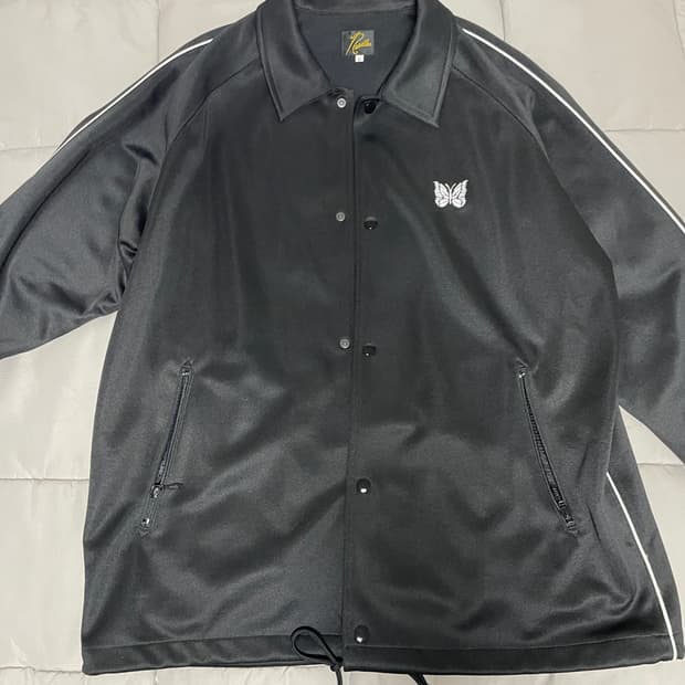 니들스 코치자켓 블랙