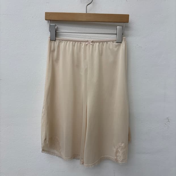 Beige Ribbon Lace Pants