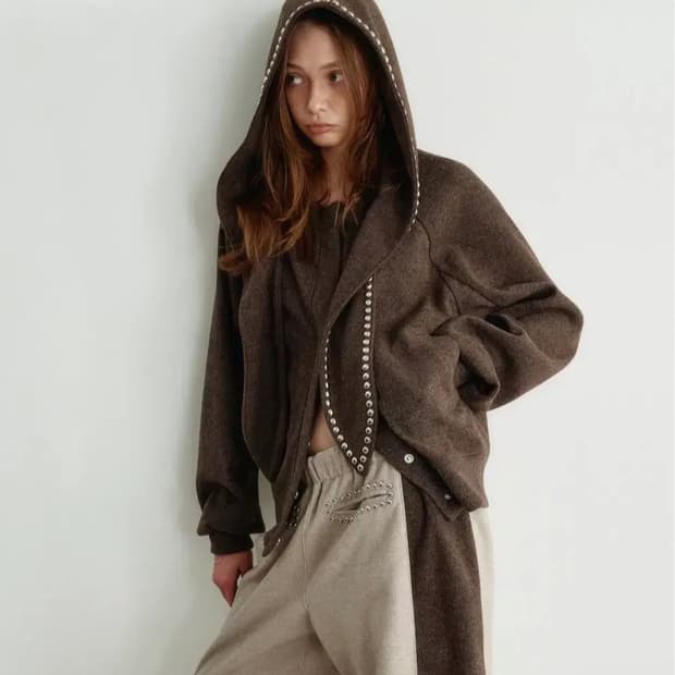 김미더영 스터드 후드가디건